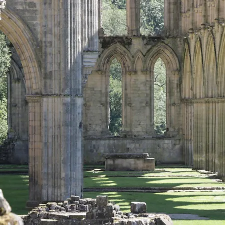 8 Pottergate Mews Helmsley